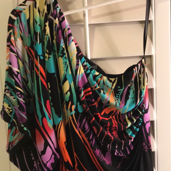 Off Shoulder Dress - Picture 2 of 5